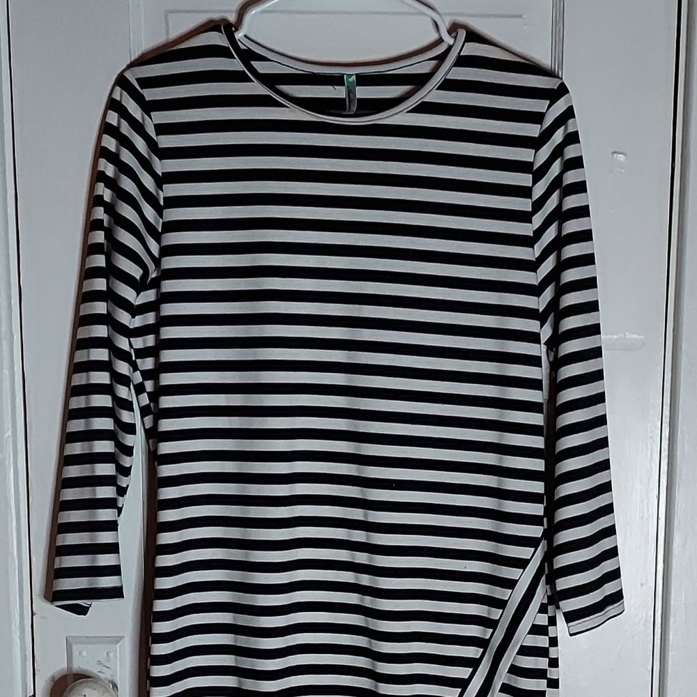 B&W Striped Bodycon Dress